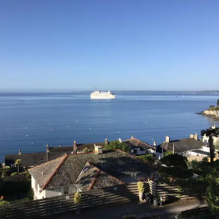 Upper Tresulian Saint Mawes